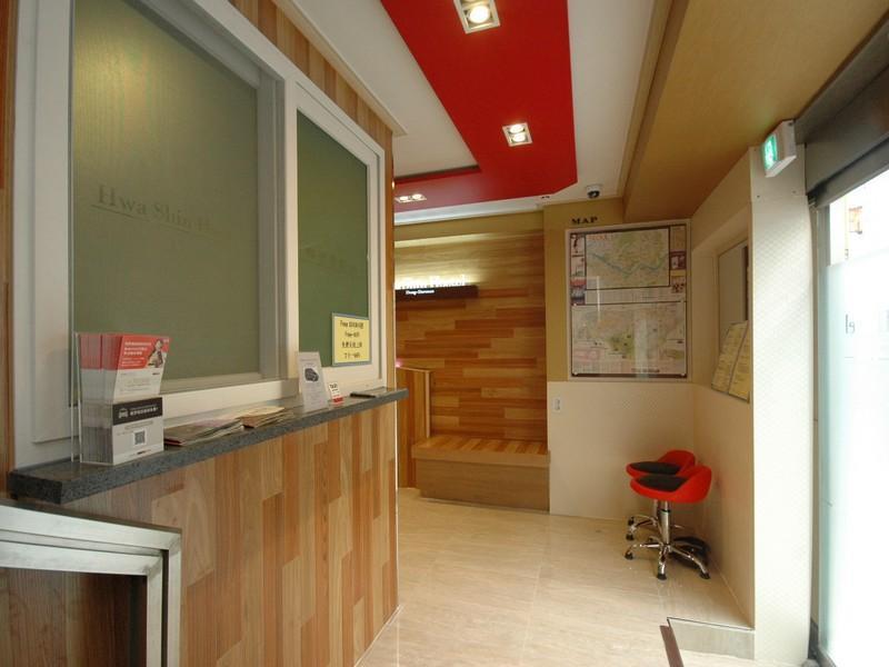 Dongdaemun Hwashin Hostel Seoul Bagian luar foto