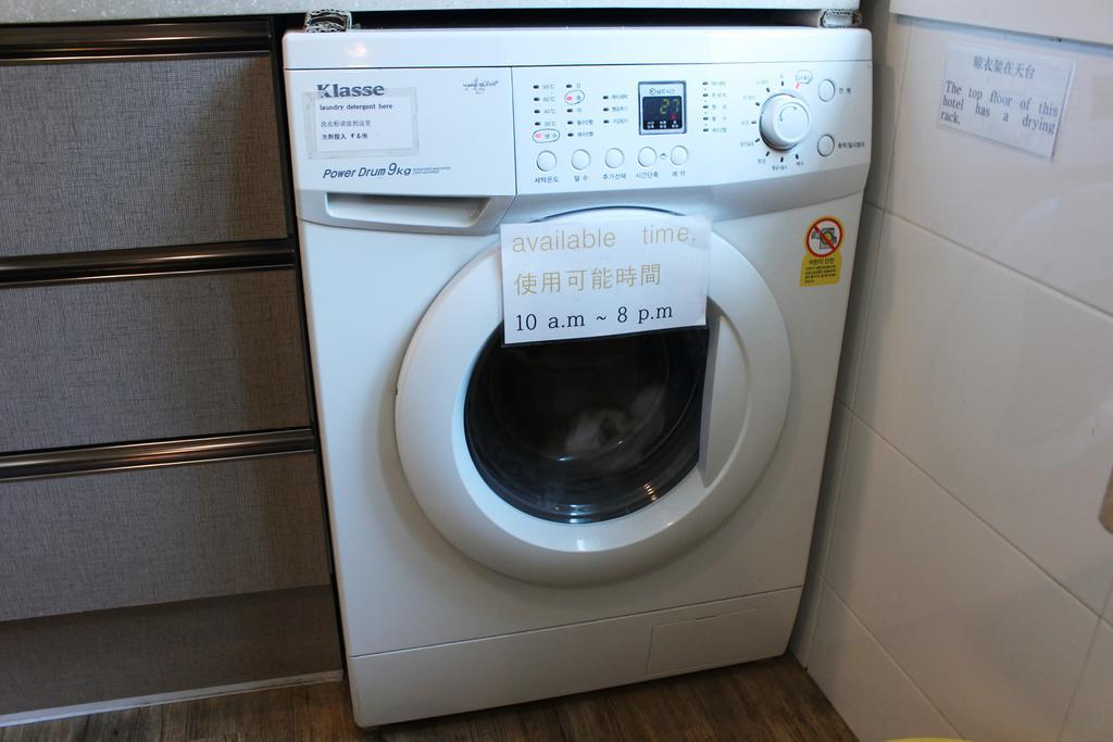Dongdaemun Hwashin Hostel Seoul Bagian luar foto