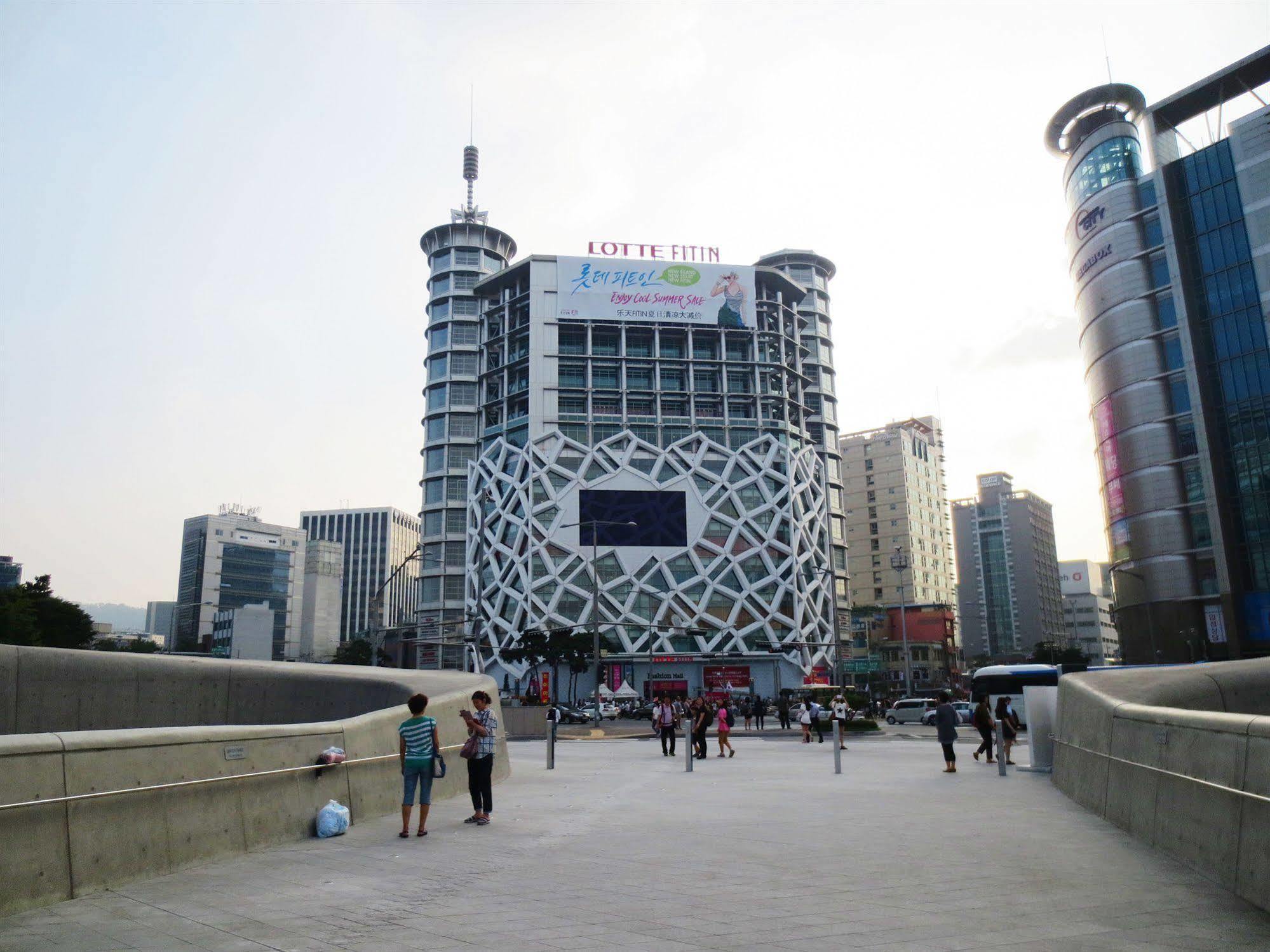 Dongdaemun Hwashin Hostel Seoul Bagian luar foto